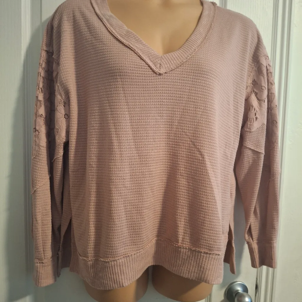 Maurices XL Pink V-Neck Sweater with Lace Sleeves - Image 5