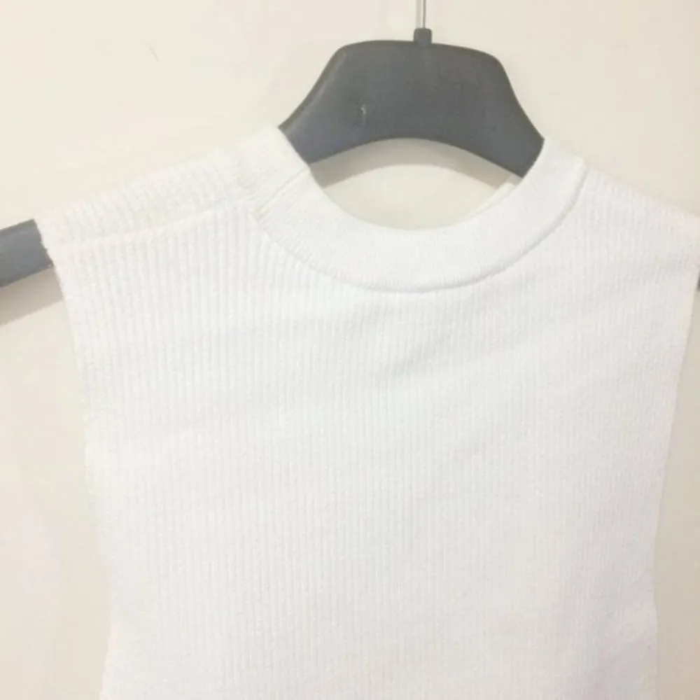 DKNY women's P/S heavy knit wrap tie sleeveless sweater NEW new with defects NWD - Image 6