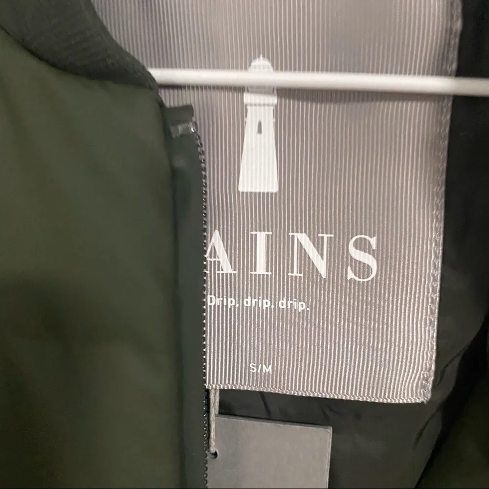 Rains Trekker Vest No 1520 in Green, New with Tags, Unisex Sizing Green Size undefined - Image 7