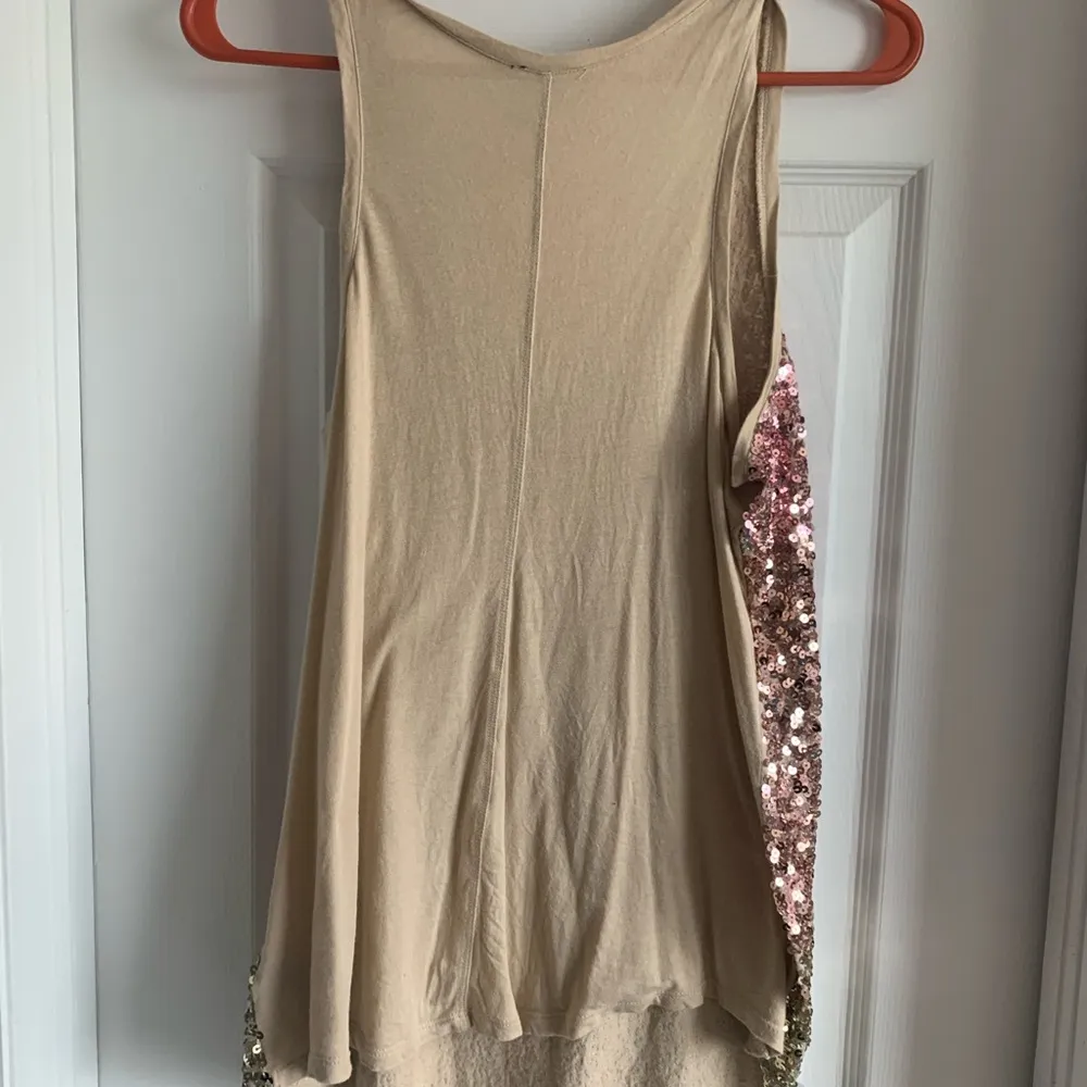Express Ombré Pink to Gold Sequin Sleeveless Tank Top Size Medium - Image 3