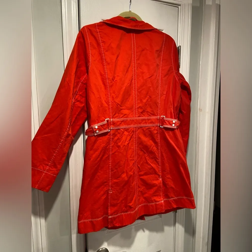 Eddie Bauer Red Trench Coat White Contrast Trim Big Black Buttons Lined Size L P - Image 11