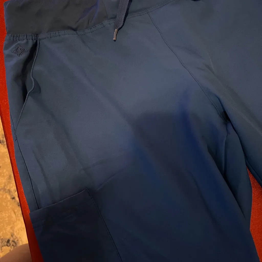 Med Couture Royal scrub joggers Blue Size L - Image 4