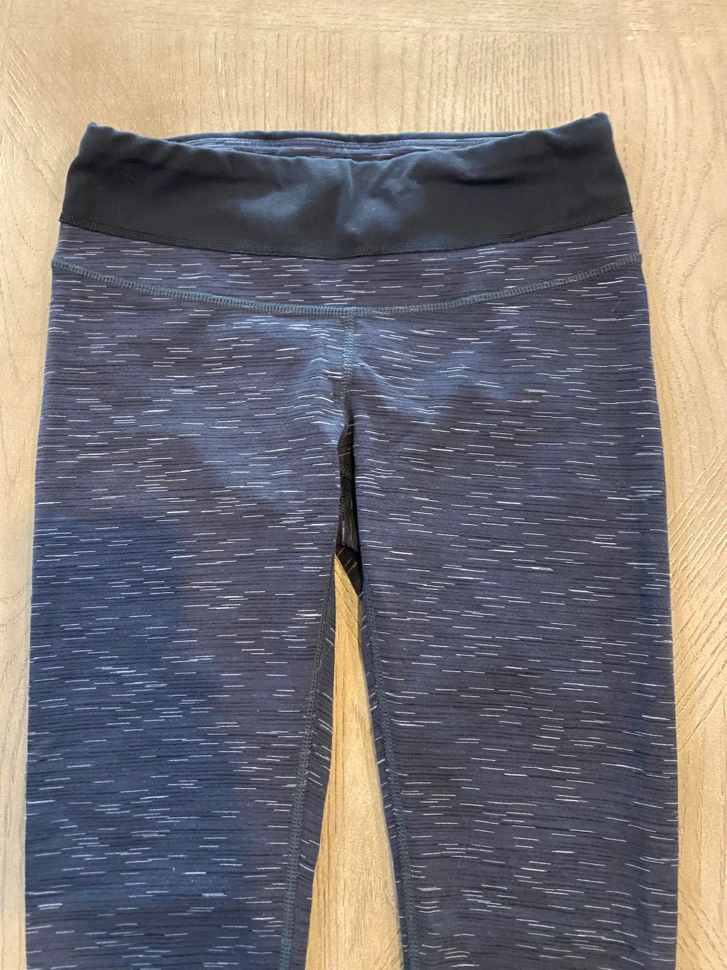 Like new Lucy Hatha Collection cropped leggings. Sz S  - Image 3