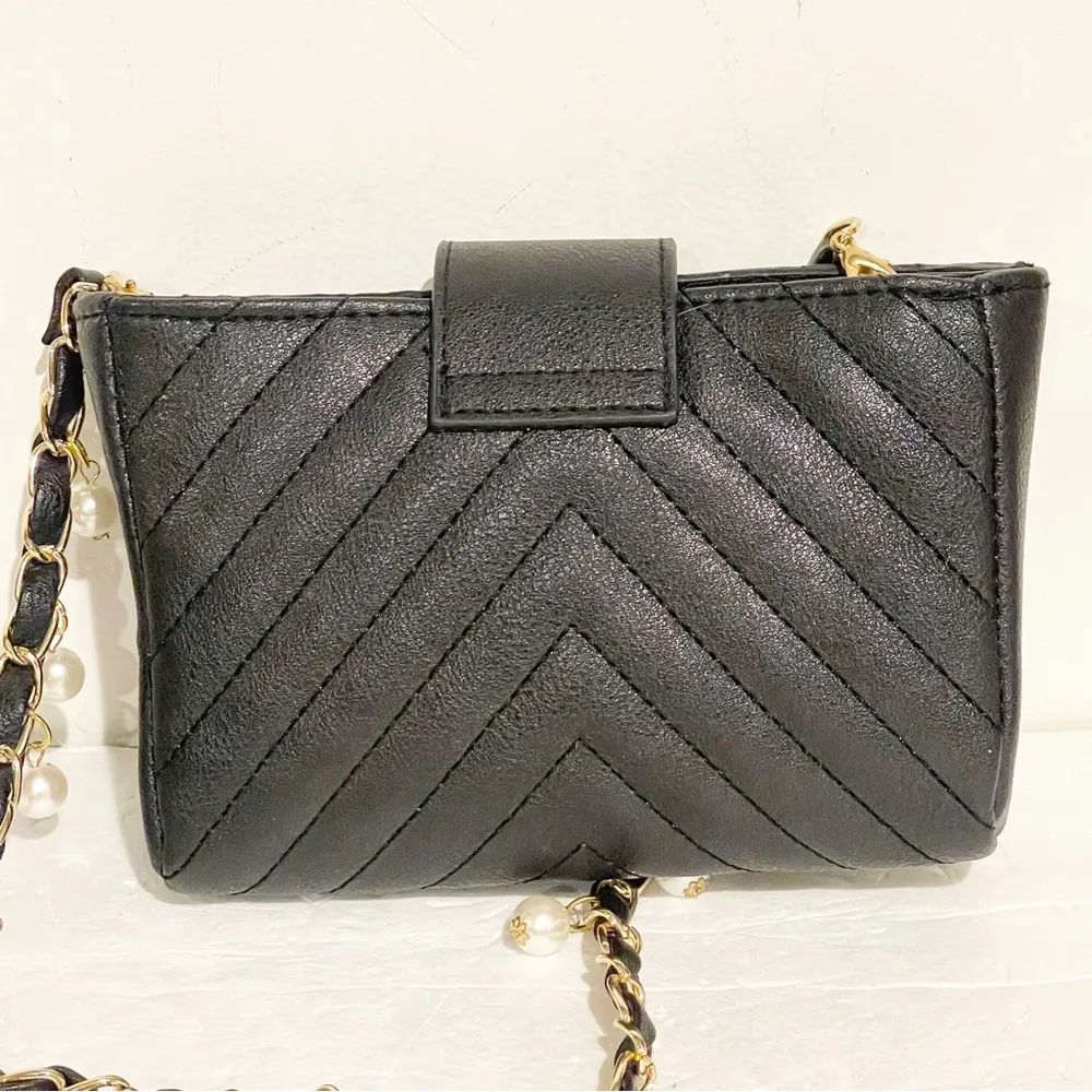 Black Faux Leather Mini Zip Top Quilted Crossbody Pearl Chainlink Bag - Image 4
