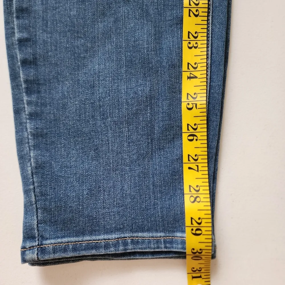 a.n.a Medium Lakeside Midrise Skinny Jeans Size 10 - Image 9