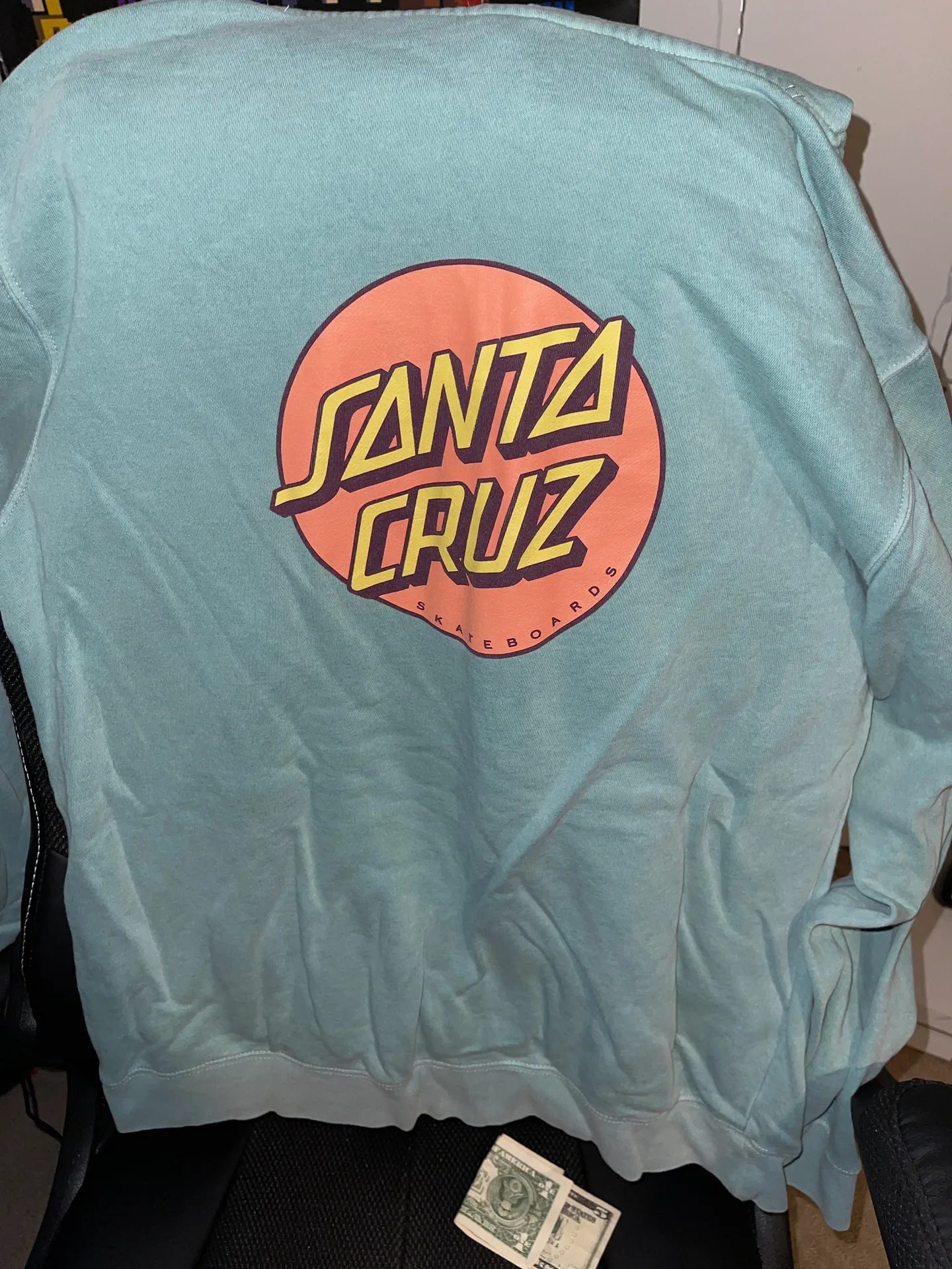 Santa Cruz sweatshirt - Image 3