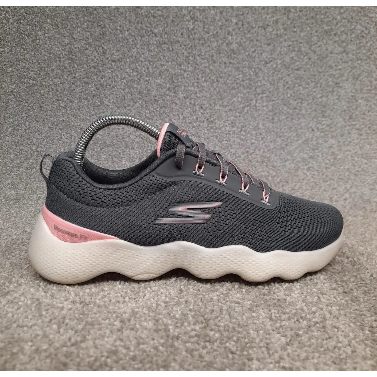 Skechers Go Walk Massage Fit Sneaker Shoes Women Size 8.5 Grey Pink White 124903 - Image 2