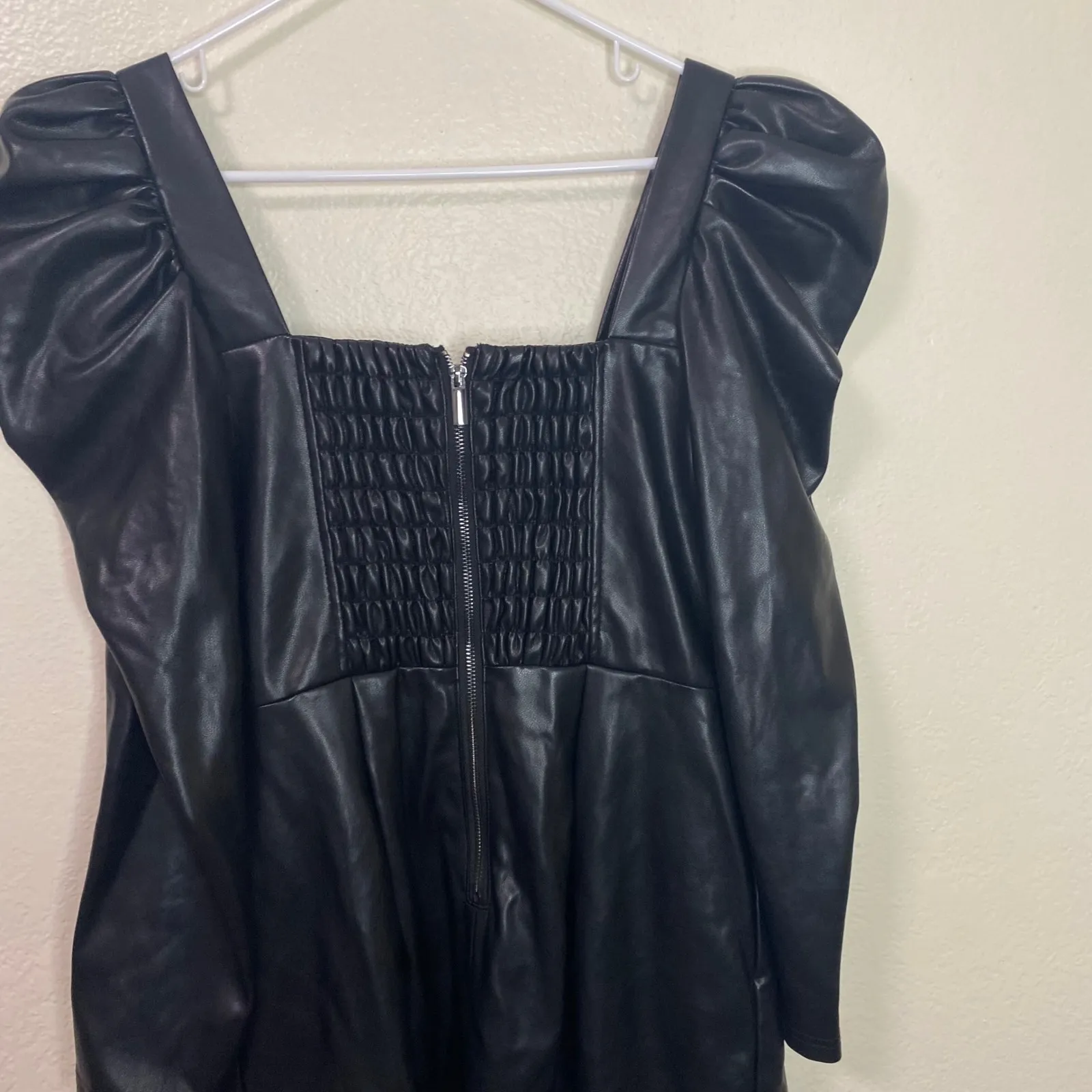 Avec Les Filles Black Faux Leather Corset Puff Sleeve Mini Dress Size Medium - Image 7