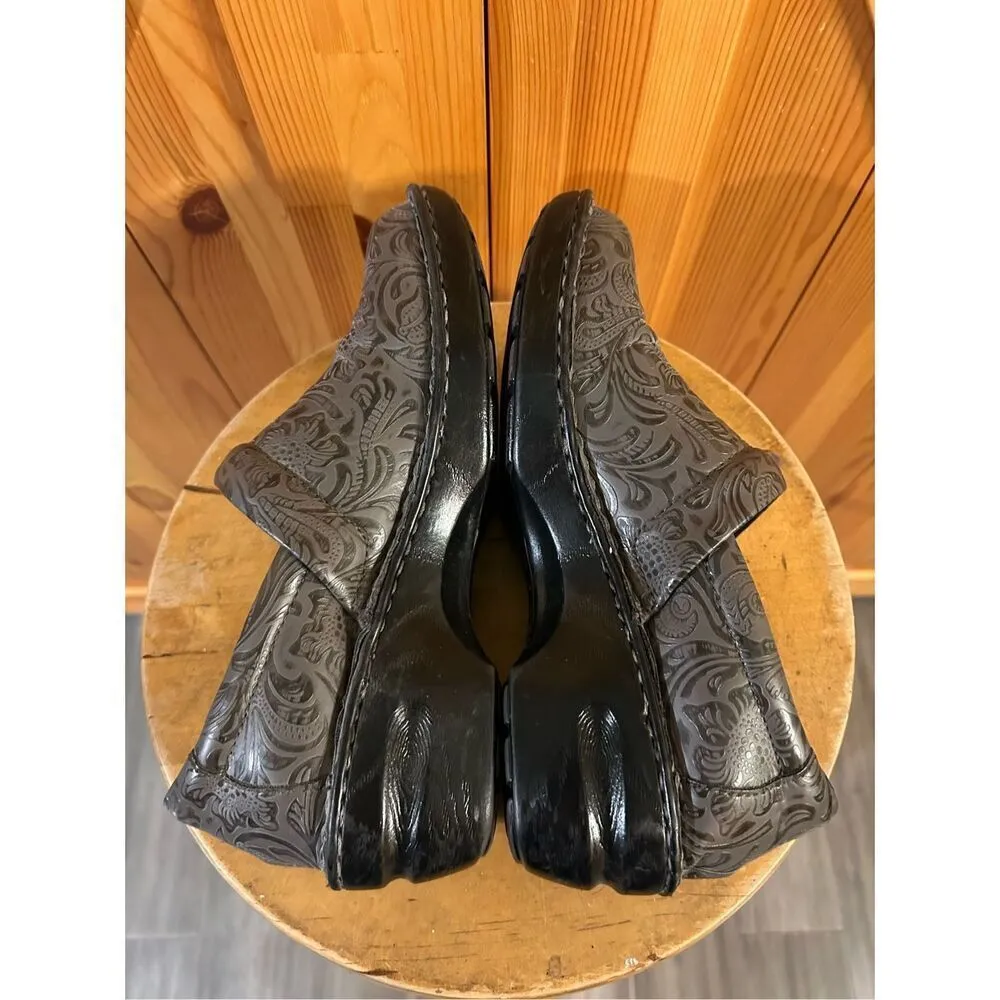 BOC Born Gray Closed Heel Clogs Sz 10M - Image 6