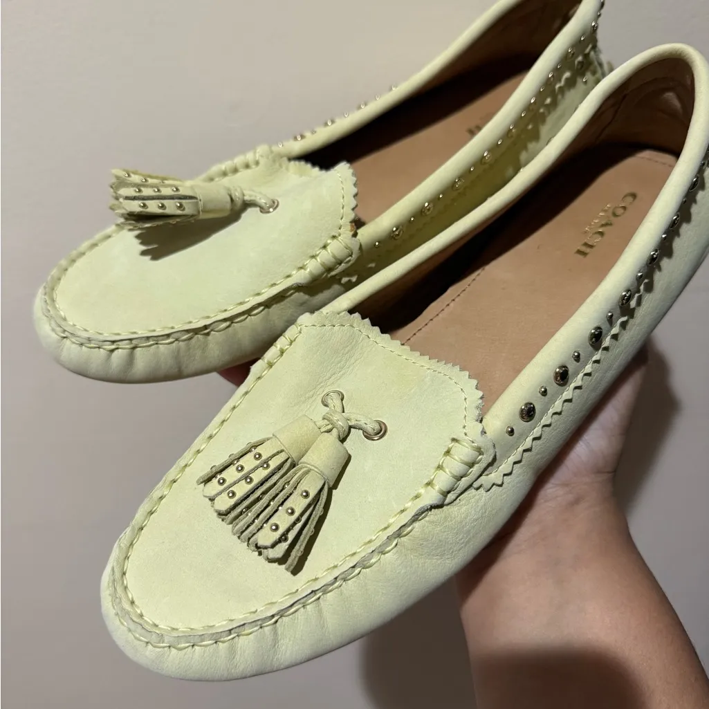 Coach Norfolk‎ Tassel Loafer Flats 9B Tan Beige Yellow Studded Nubuck NWOB U Size 9 - Image 3