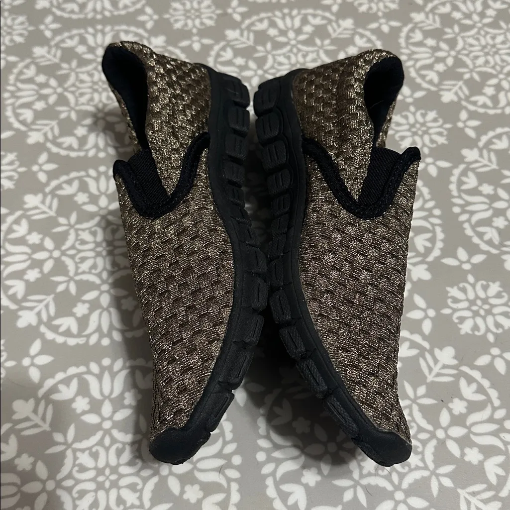 Corkys Metallic Gold Bronze Slip - Image 3