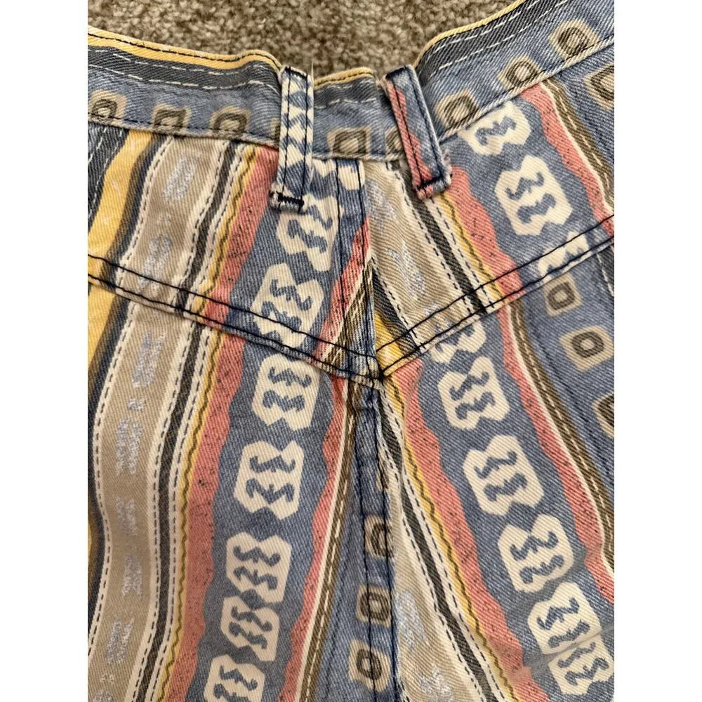Vintage 90's Stampede High Rise Striped Boho Cuffed Retro Shorts, Sz 6 - Image 6