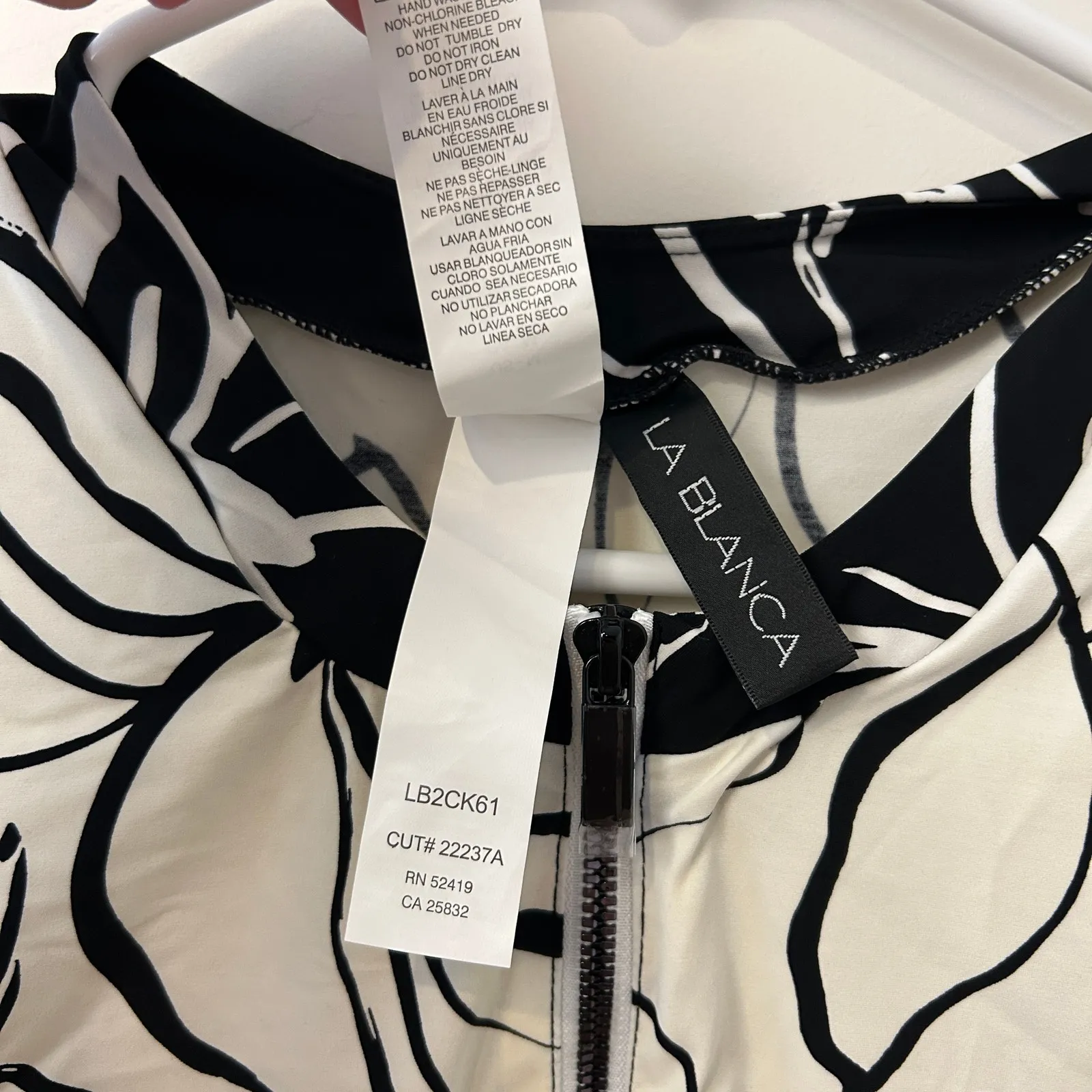 La Blanca Moonlit Half Zip Rashguard Top Swimwear Size Medium - Image 5