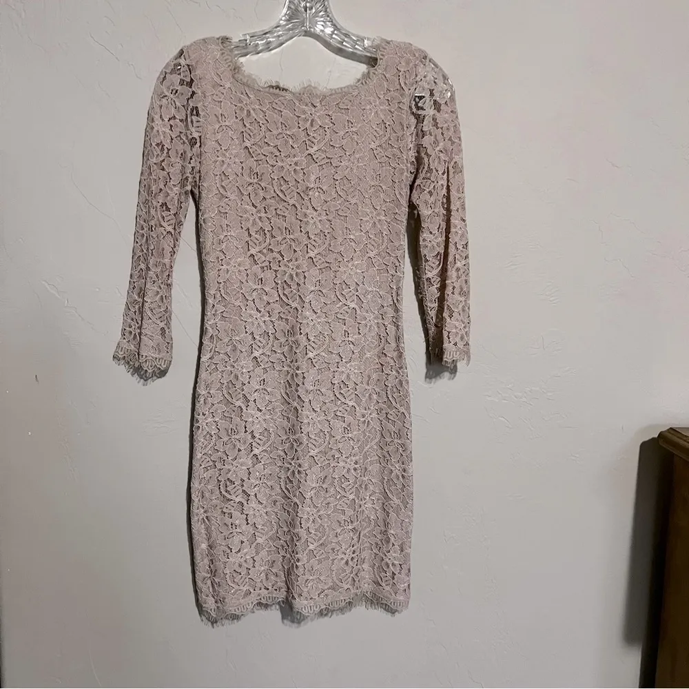 Diane Von‎ Furstenberg DVF Zarita Lace Champagne 3/4 Sleeve Fitted Dress - Image 4