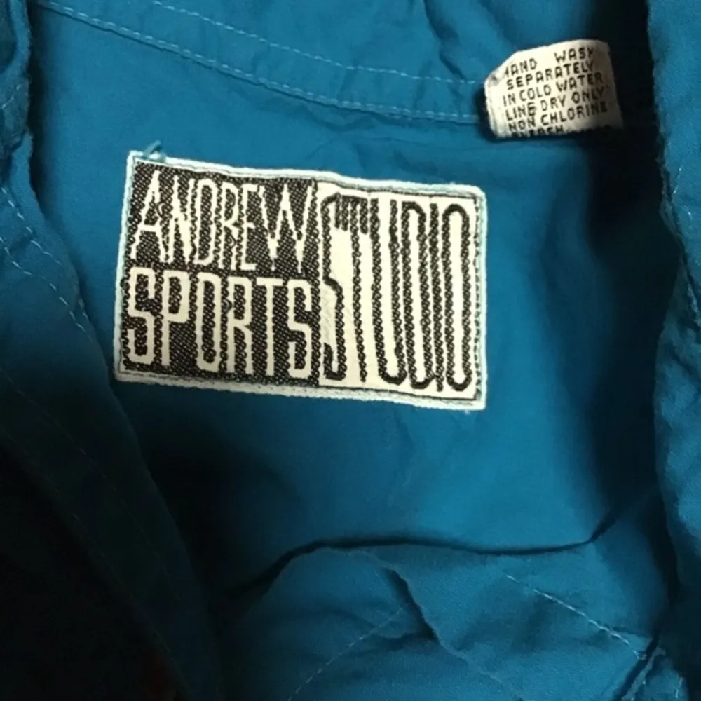 VTG Bright blue 80s oversized shirt Size M - Image 3