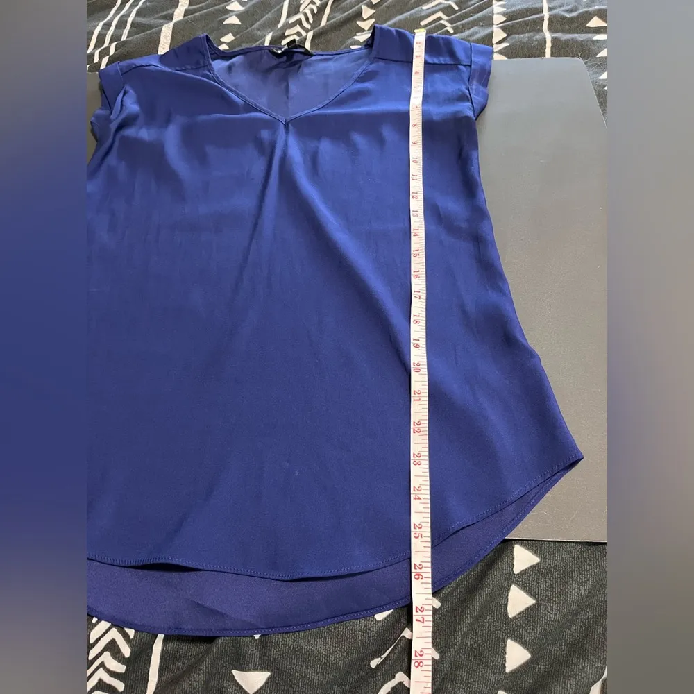 EXPRESS Flowy Chiffon Royal Blue Cap Sleeve V-Neck Women’s Shirt Top Sz XS EUC - Image 7