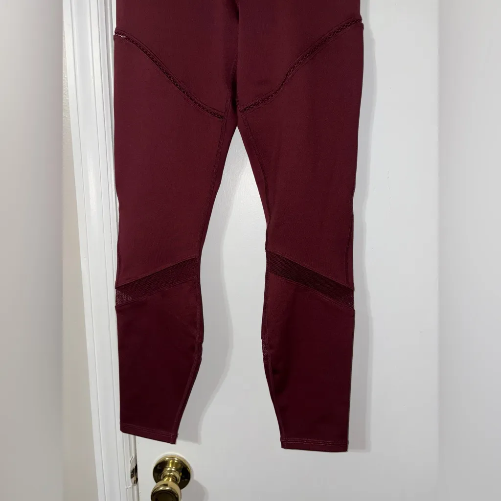 Fabletics High Waisted Statement Powerlite 2.0 Ankle Leggings dark red XS - Image 2