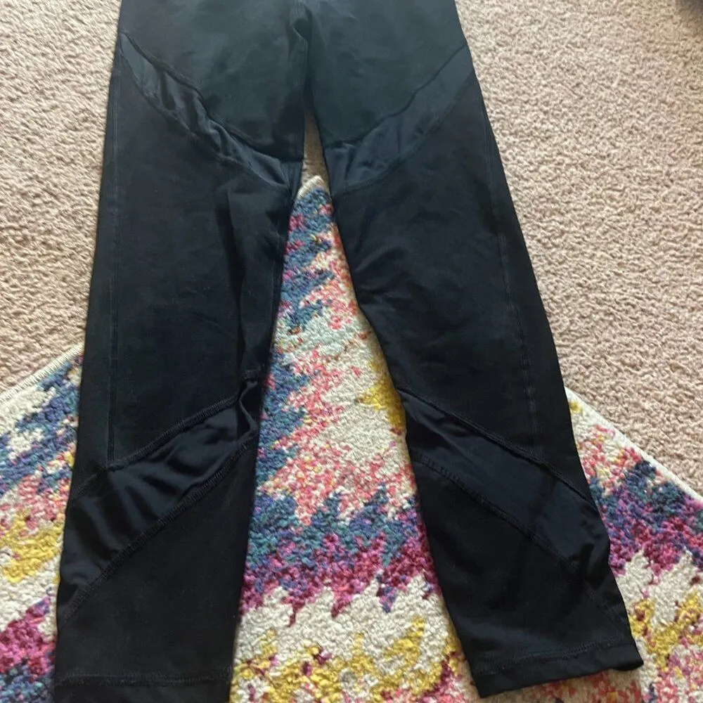 Aerie small black leggings - Image 2