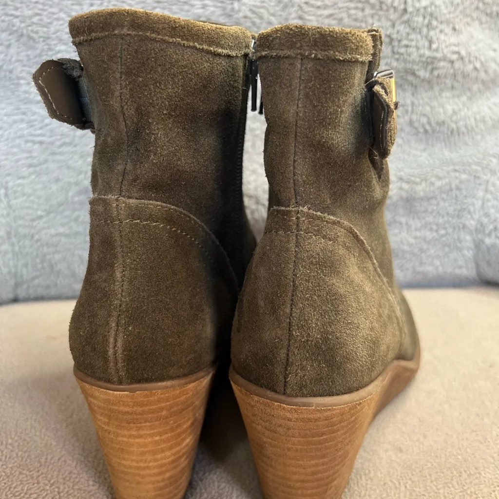 Carlos by Carlos Santana suede Ankle Boots with Wedge Heel Brown Size 8 - Image 3