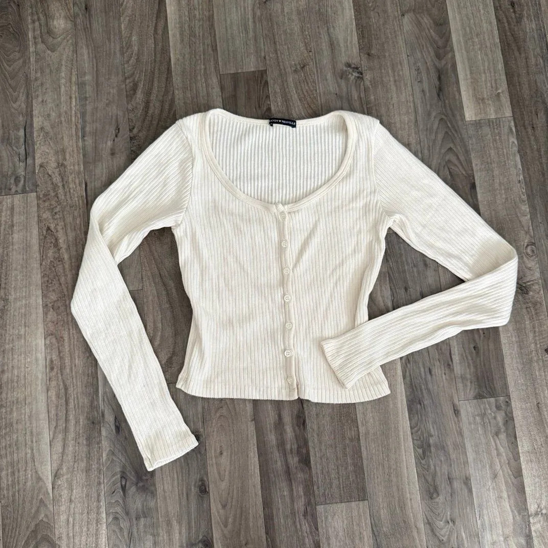 Brandy Melville button up zelly cream beige knit long sleeve top - Image 2