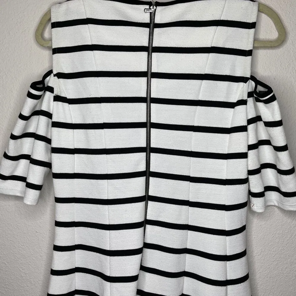 Gabby Skye Nordstrom‎ Dress - Image 4