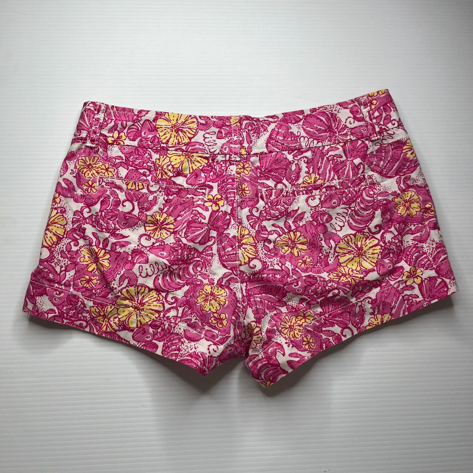 Lily Pulitzer Womens Chum Bucket Shorts Sz 2 Pink Yellow Floral 2" Inseam Floral - Image 2