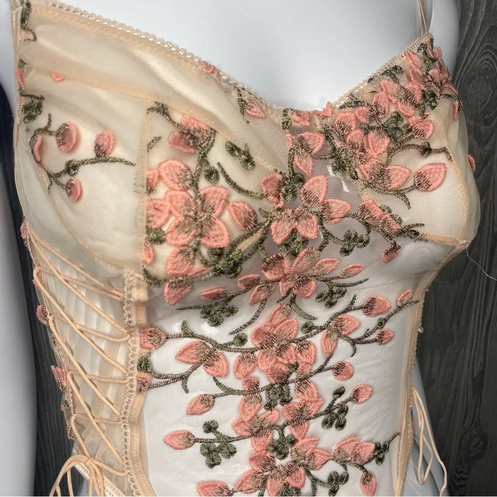 Women’s sheer panel floral embroidered appliqué pink lingerie sleepwear large - Image 6