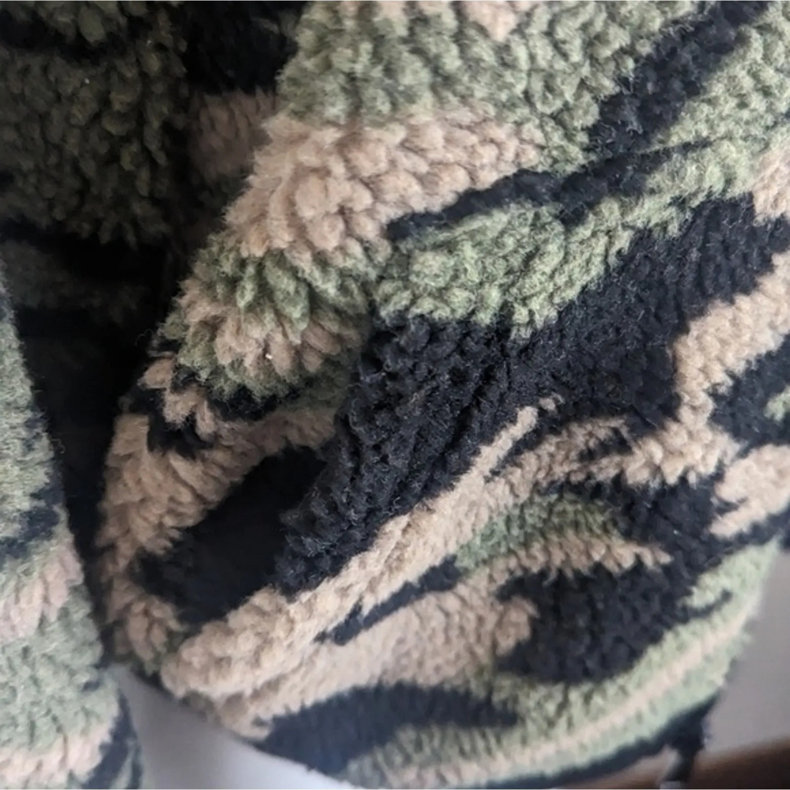 Rock & Republic Camo Zip Up Sherpa Fleece Jacket Size‎ Women's Small - Image 5