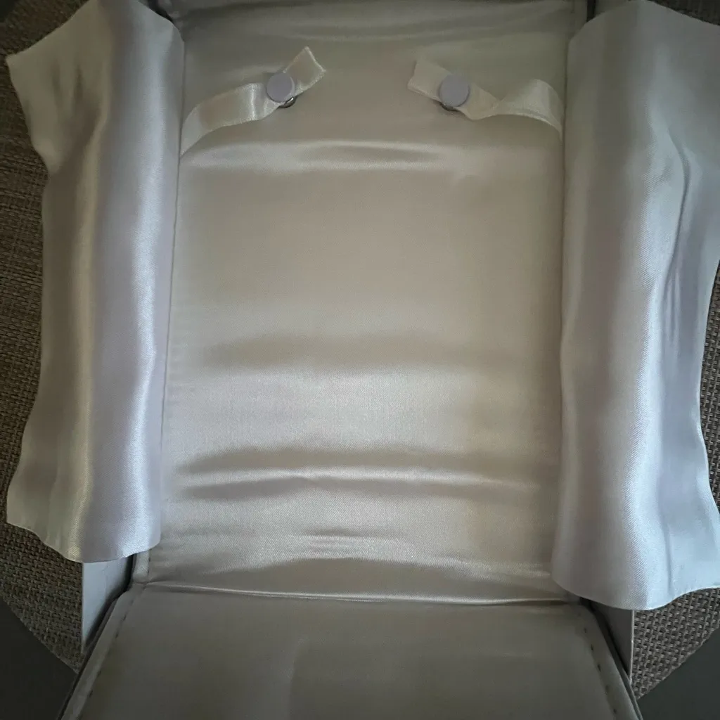 Necklace Display Pearl Folder 8x6 inch Large Travel Jewelry Case Gray - Image 3