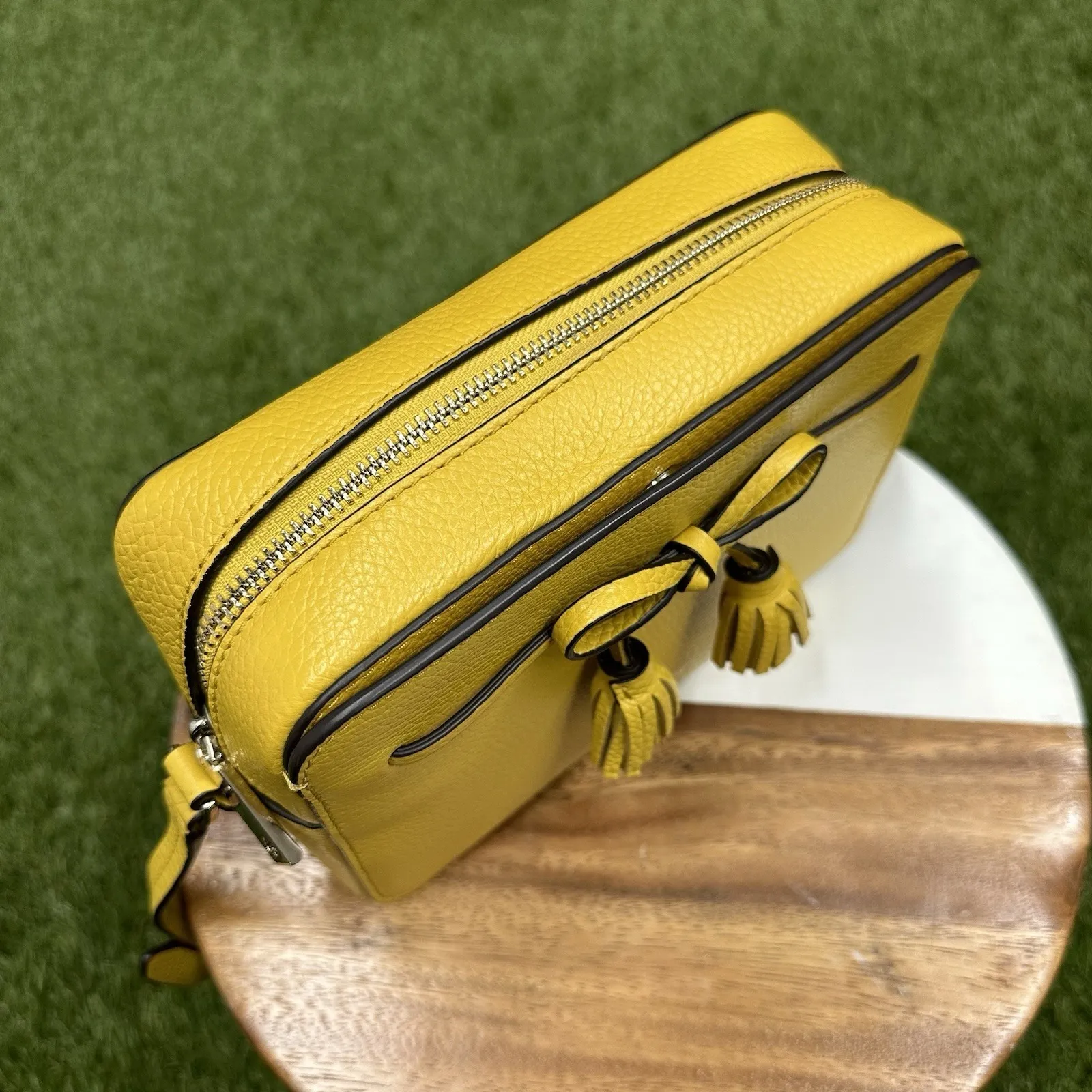 Kate Spade Hayes Leather Camera Crossbody Bag‎ Bow Ribbon Sunflower Yellow - Image 6