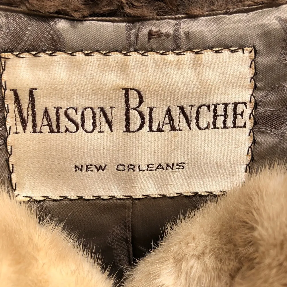 1950s Vintage Milk Chocolate Broadtail Jacket with Palomino Mink Fur Collar Brown Size M - Image 6