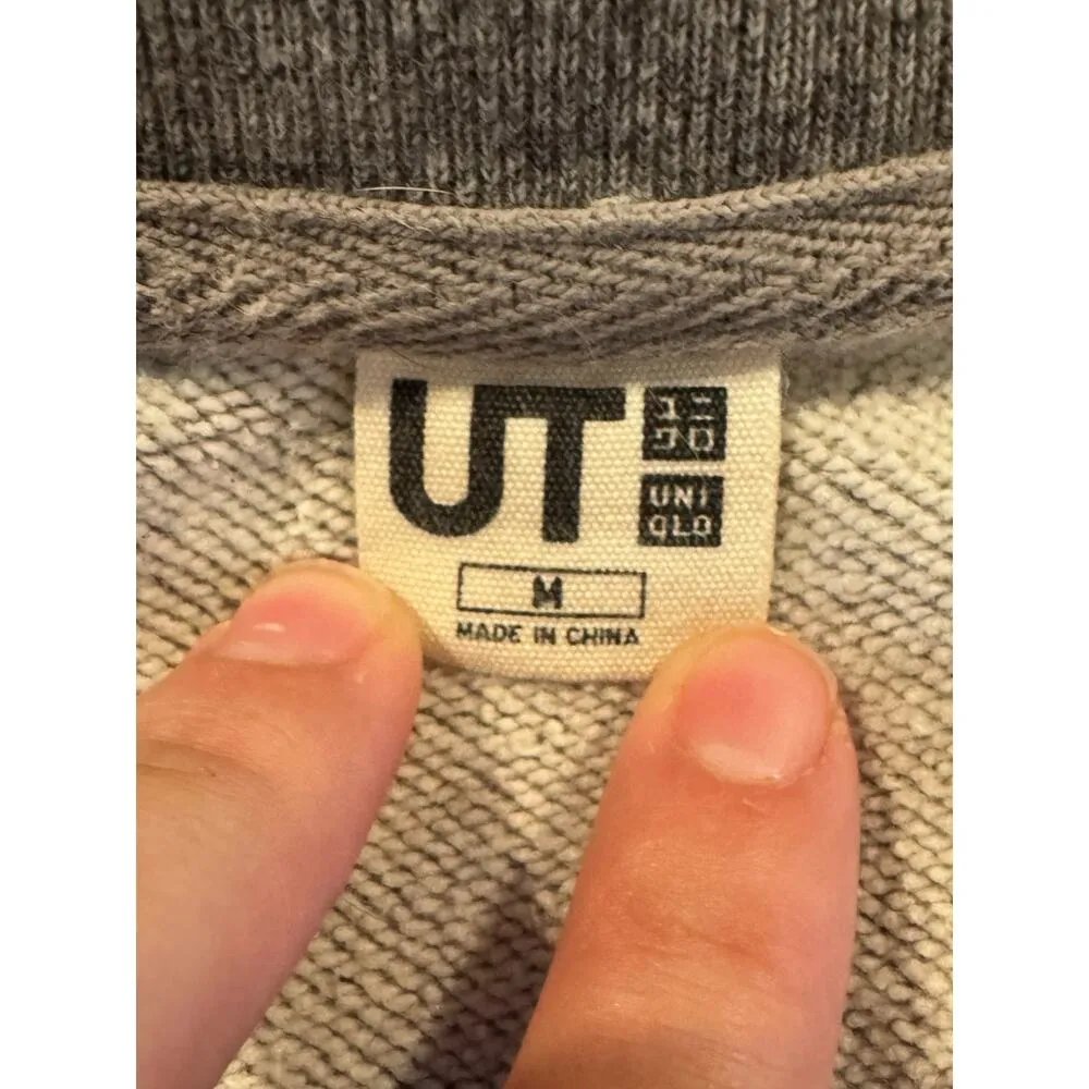 UNIQLO x Disney Andy Warhol Mickey Mouse Sweatshirt Gray Medium UT Crewneck - Image 6