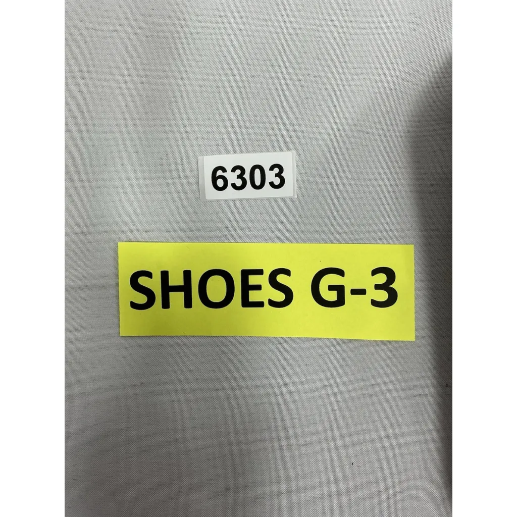 Womans Idifu Slipon Formal Pumps 7 Silver Sparkly Pointed Toe Block Heel NWOT - Image 10