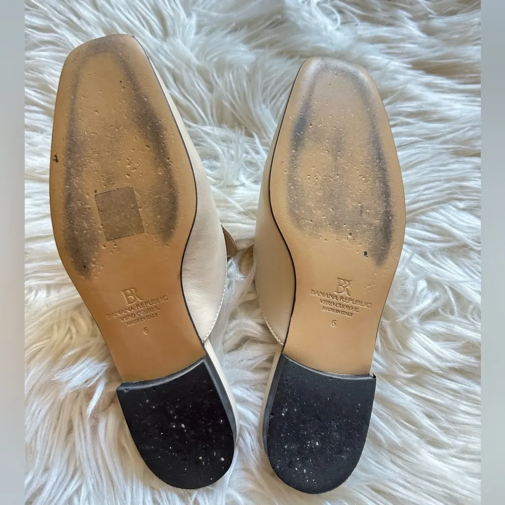Banana Republic Italian leather mules - Image 6