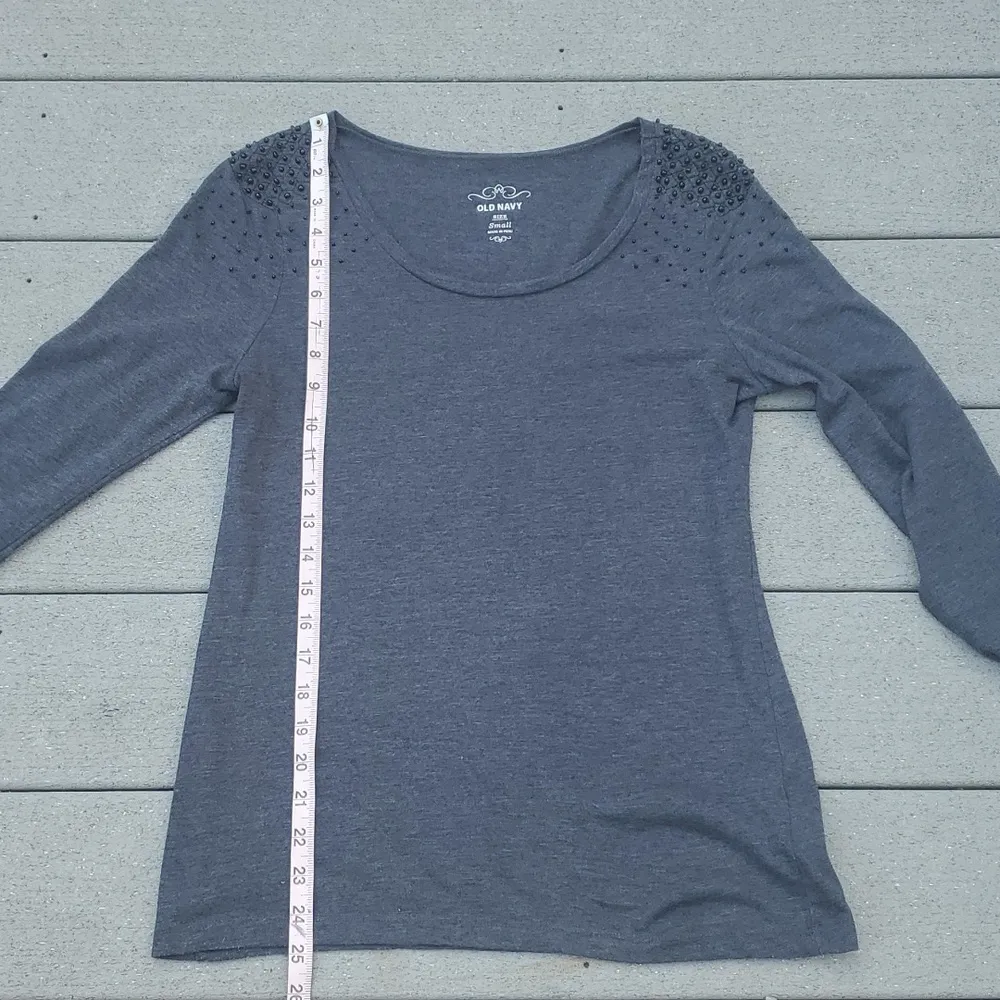 Old Navy Beaded Shoulder Longsleeve Shirt - Image 9