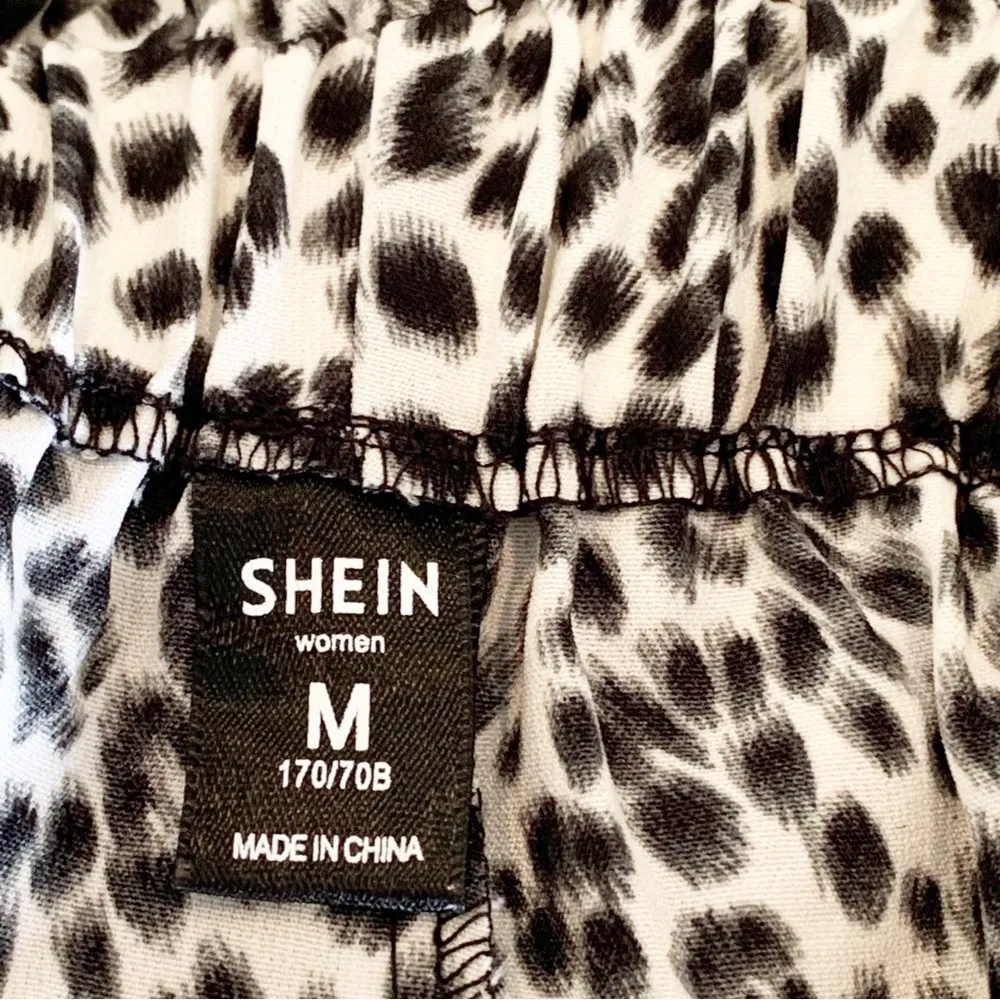 Shein Leopard Cheetah Animal Print Paperbag Waist Shorts Medium M NWOT - Image 4