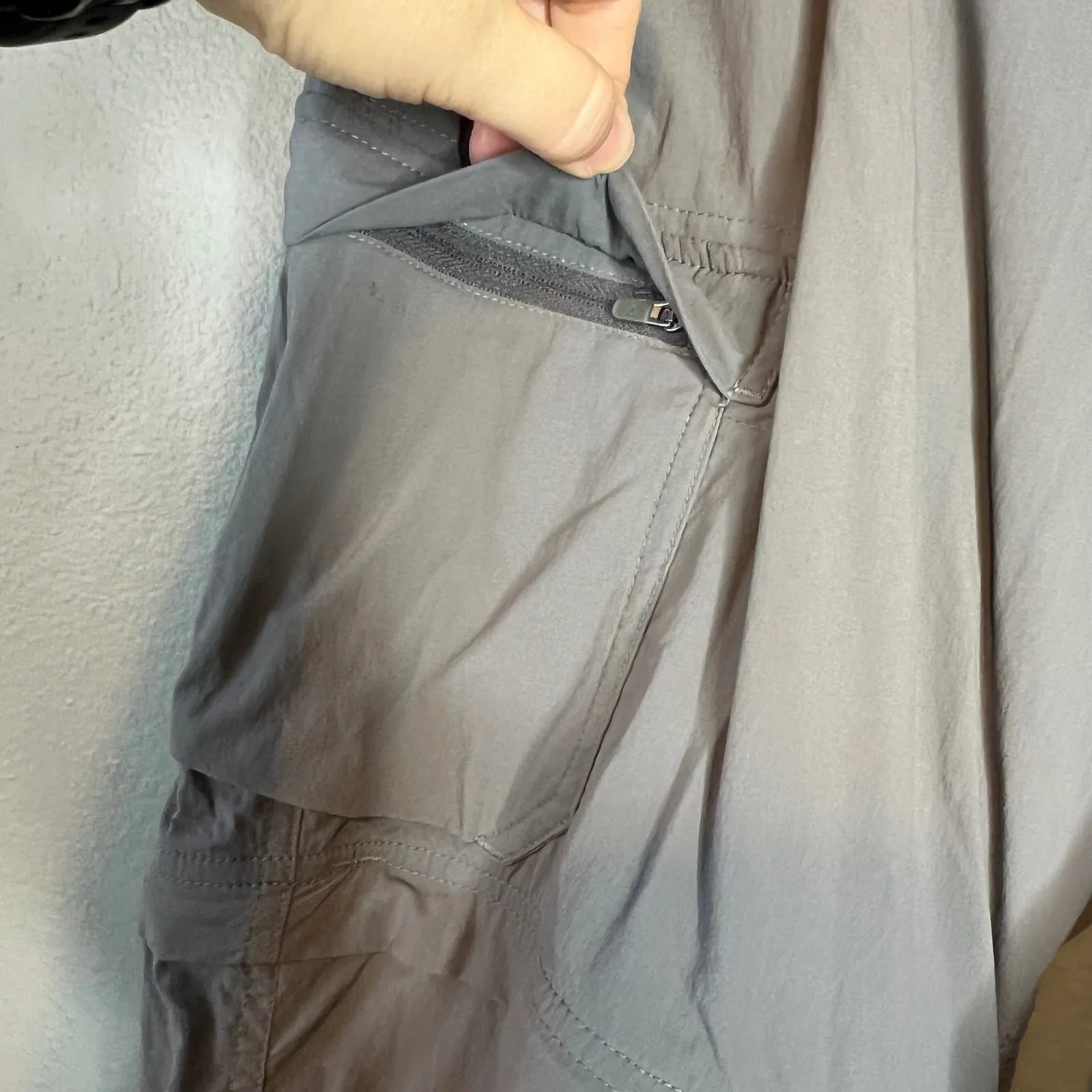 REI‎ Co-op Womens Convertible Hiking Pants Size 12 Gray Zip Off Cargo Travel - Image 7