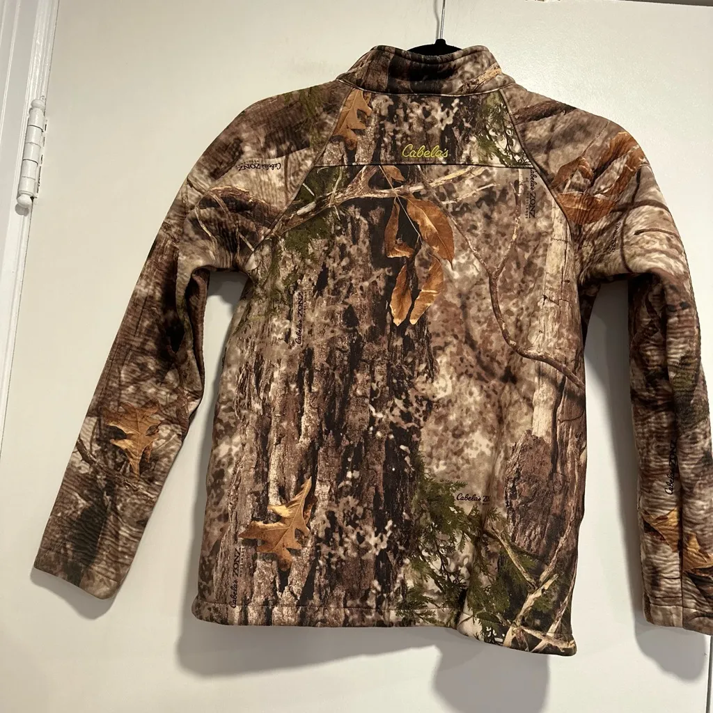 Cabela's Zonz Women’s Sz: M Woodlands Camo Full-Zip Fleece Lined Hunting Jacket. - Image 2