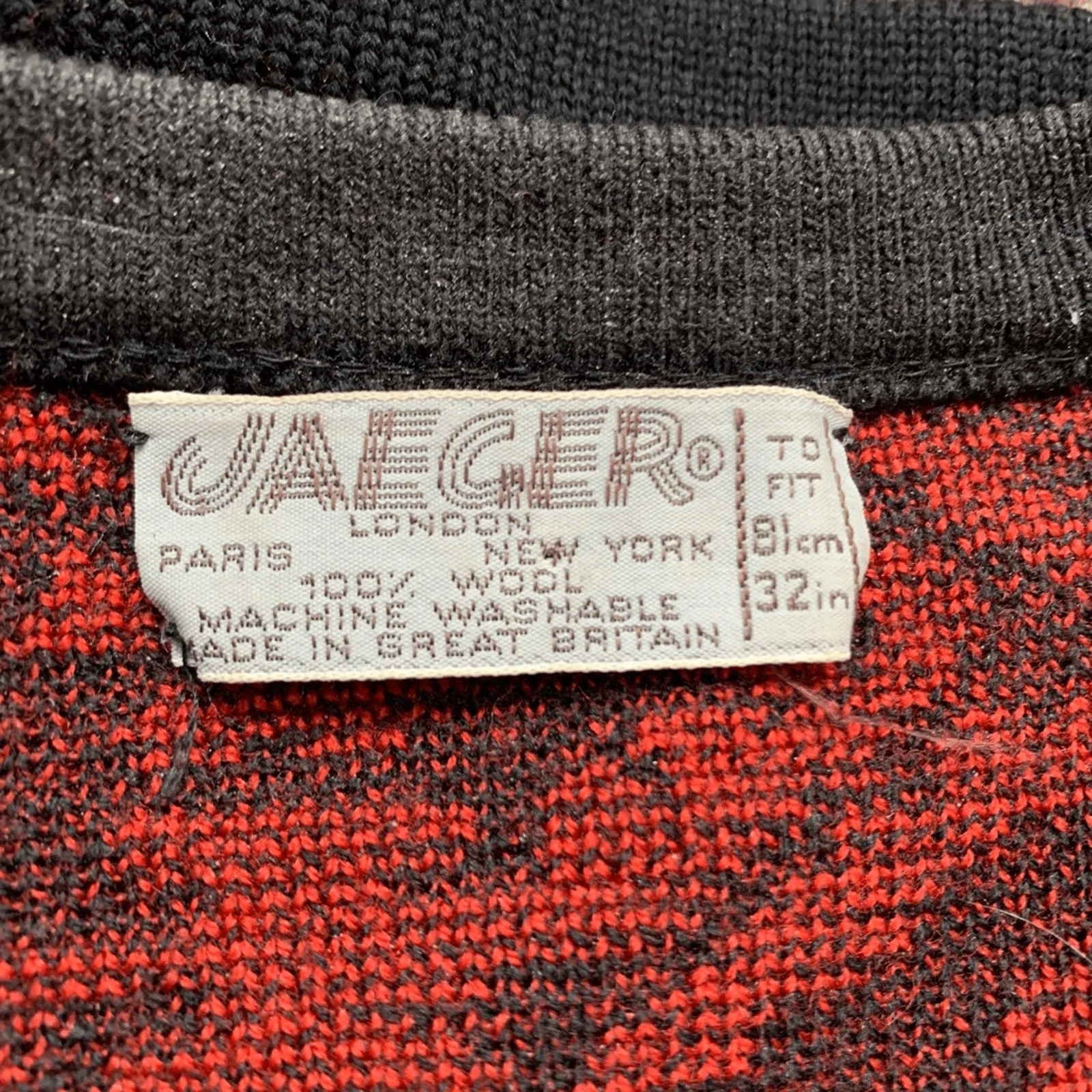 Vintage 80s Jaeger London Red Black Wool Knit Cardigan Sweater Abstract Floral - Image 10