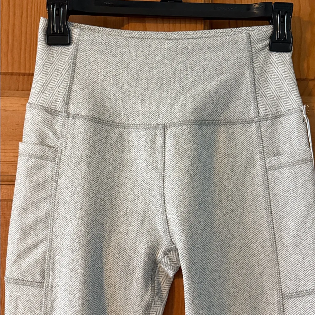 Kyodan Outdoor Size Extra Small XS Gray Women's Teen Girl Athletic Leggings NWT - Image 2