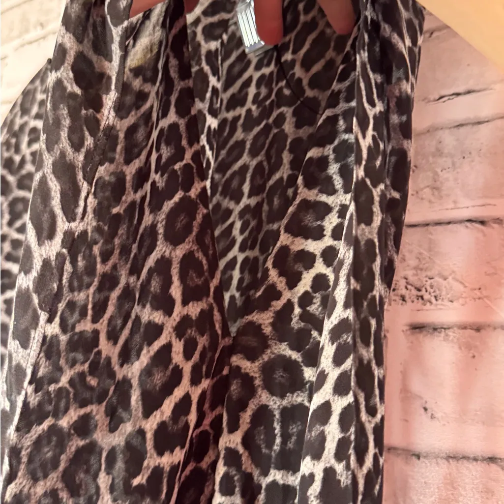 Michael Kors Black and White leopard print 3/4 Sleeve Boxy‎ Tunic sheer size S/M - Image 4