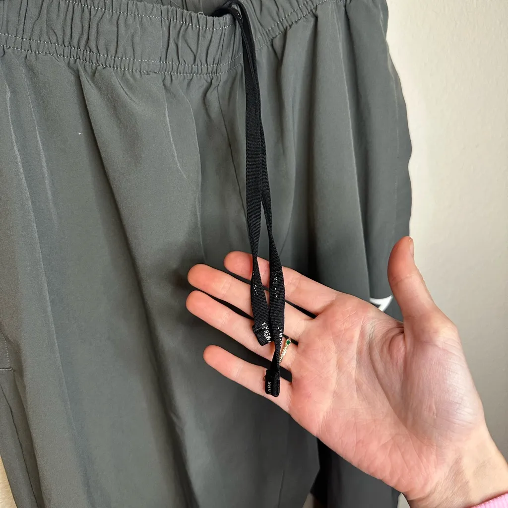 Gymshark Charcoal Joggers - Image 3