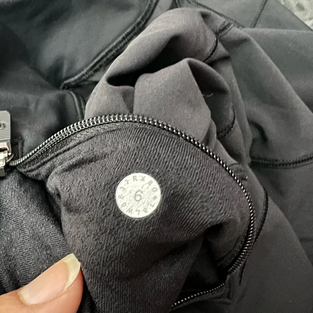 lululemon athletica Black A-Line Skirt - Image 6