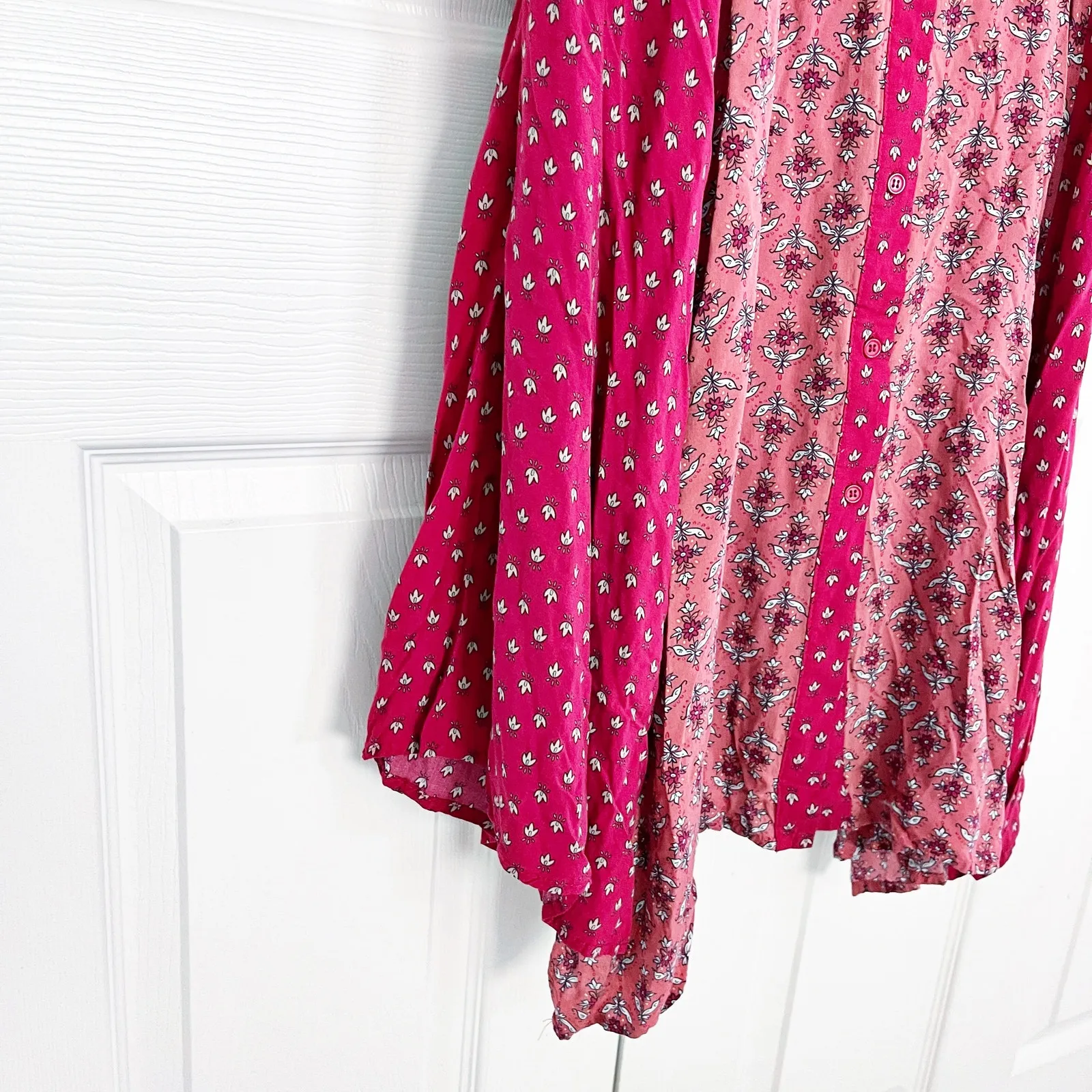 Sharagano Mixed Print Sharkbite Hem Dress Ditsy Floral Button Front - Image 6