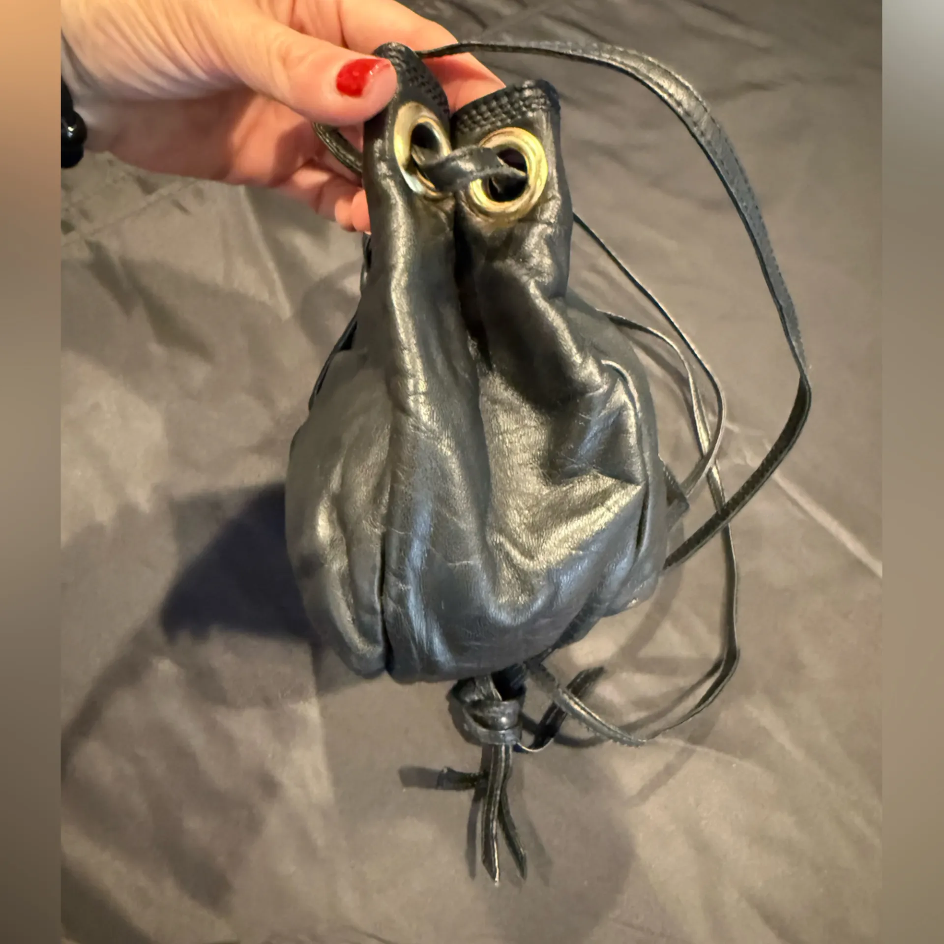 Vintage Loewe Flamenco Knot Drawstring Bag Black Nappa Leather Pouch Clutch - Image 10