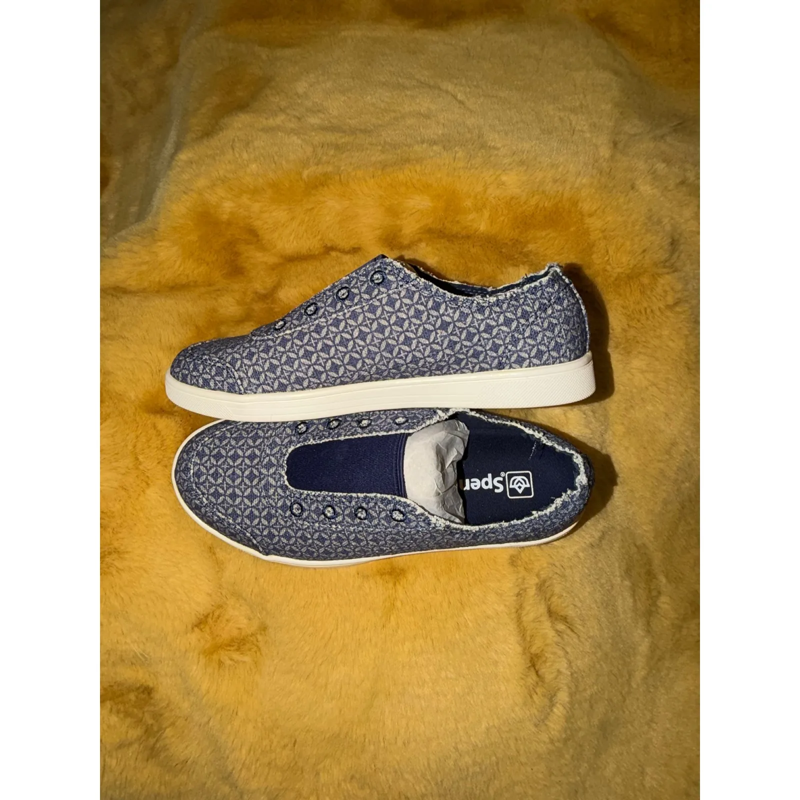 Spenco Women's Santa Maria Batik Sneaker Peacoat Blue Slip On Sneakers Size 5 - Image 3