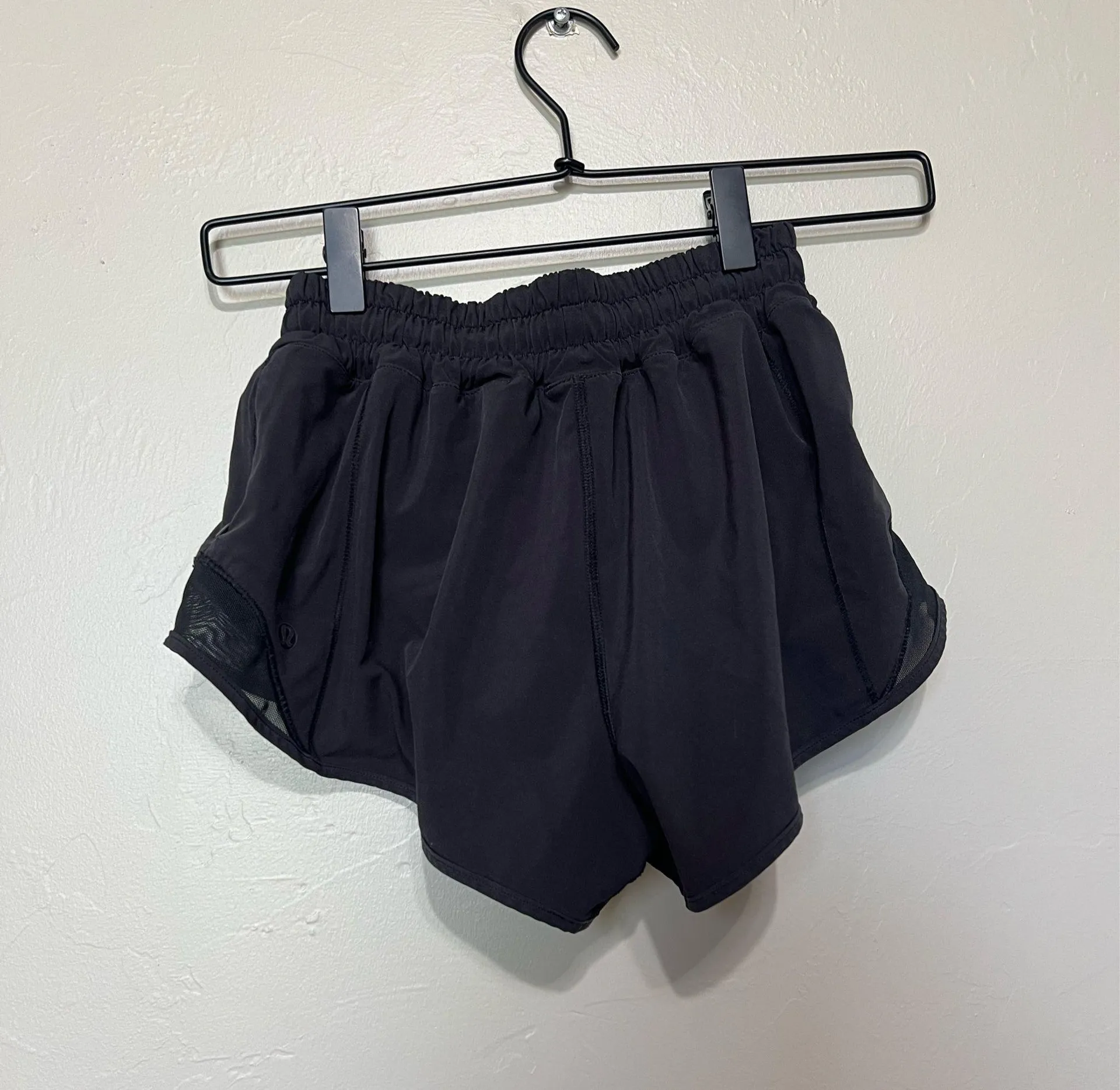 Black Lululemon Hotty Hot 2.5" Low-Rise - Image 2