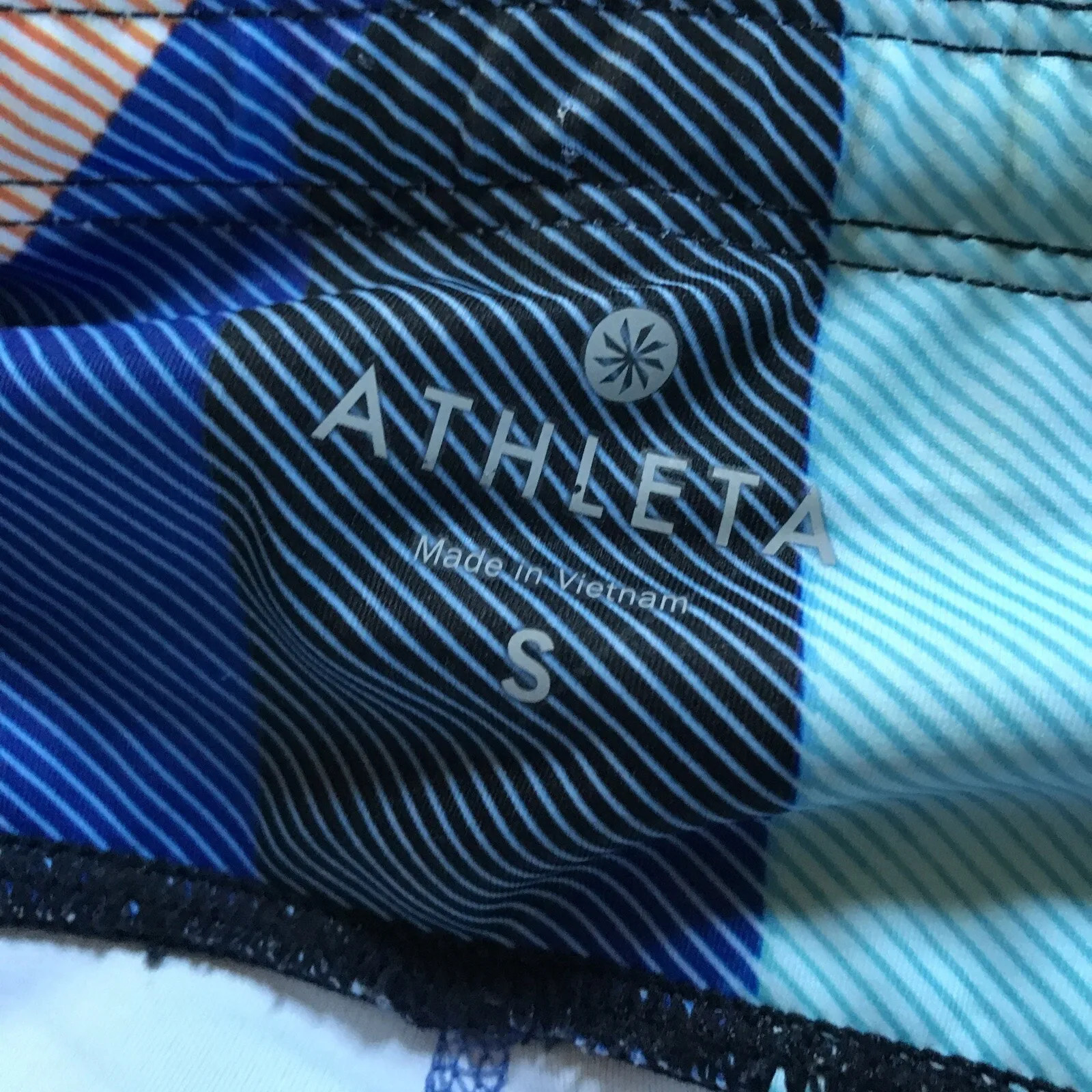 Athleta Compression Pants Small EUC - Image 4