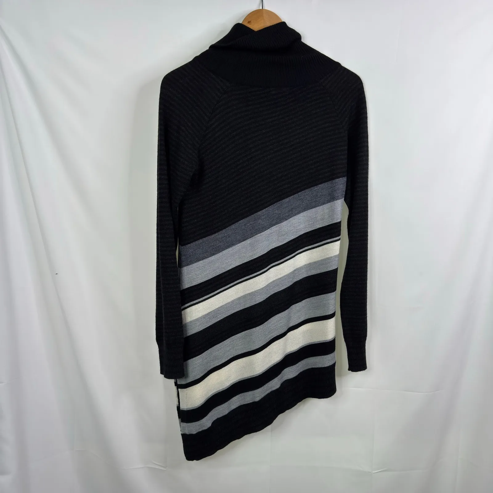 Smartwool Women's Cascade Valley Tunic Sweater S - Image 5