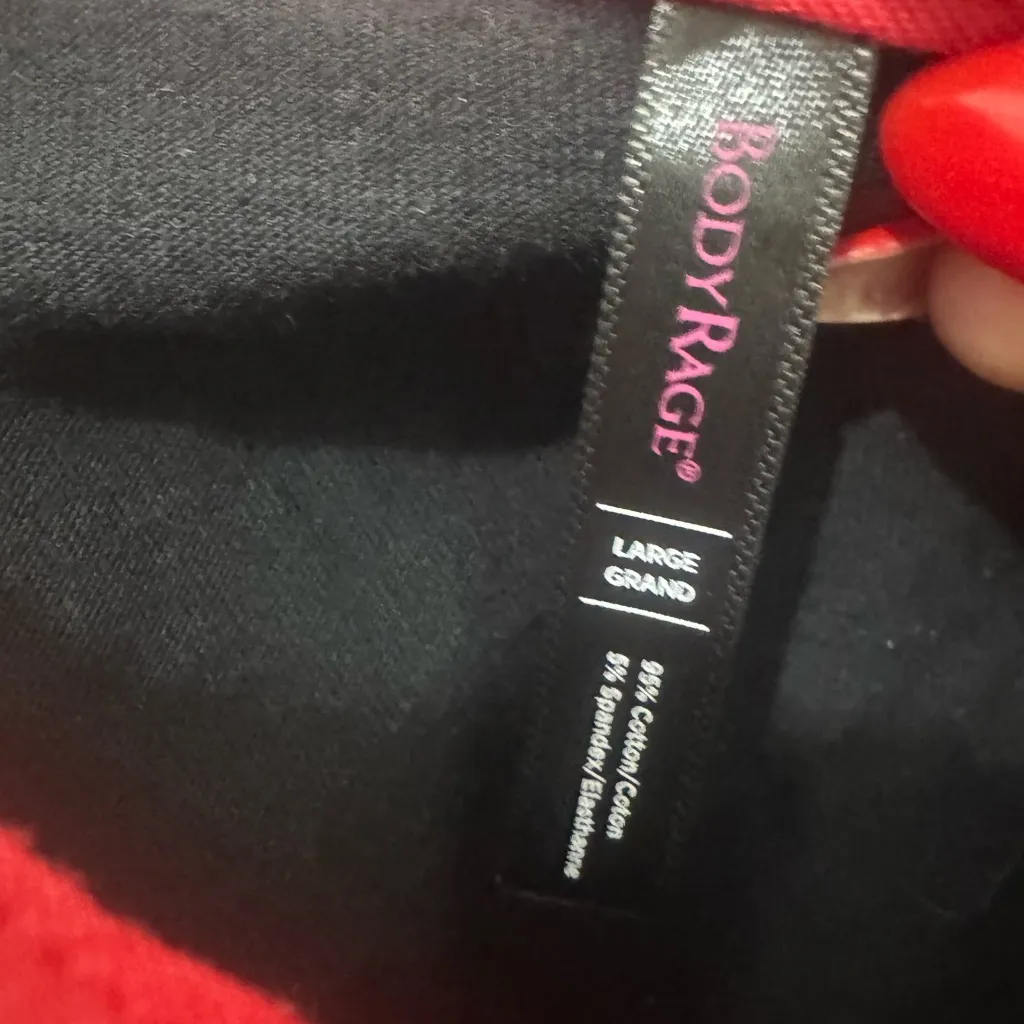 Black Body Rage Crop Top Size L - Image 7